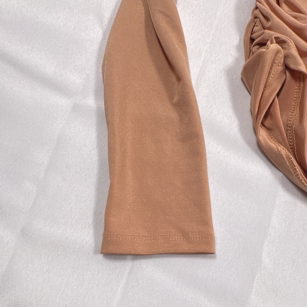 FOREVER 21 Women's Tan Solid Off Shoulder Ruched Long Sleeve Knit Top Size S - Picture 3 of 5